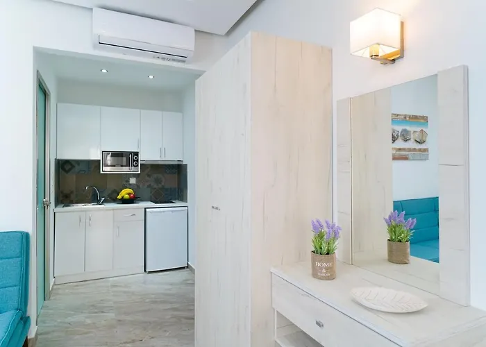 Tarsa's House By The Sea Apartamento *