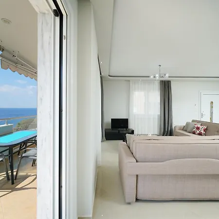 Tarsa's House By The Sea Апартаменты *